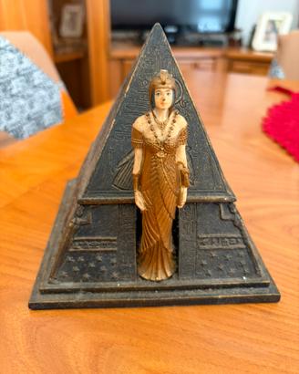 Portaoggetti piramide Iside