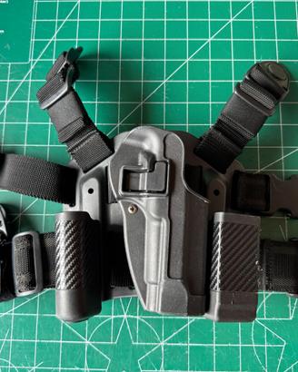 Fondina e Coscale Tattico Blackhawk per 92