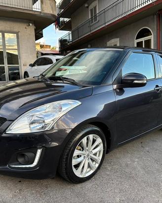 SUZUKI Swift 1.3 DDiS 5p. B-Top Bi-Color