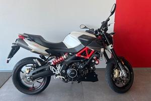 Aprilia Shiver 900 bianca