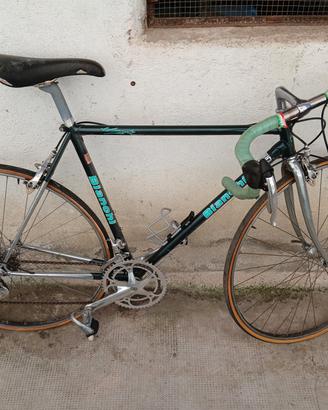 bici da corsa vintage del 1970 Bianchi