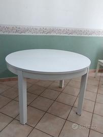 tavolo Ikea estensibile Bjursta