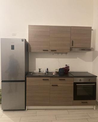 Cucina e frigo