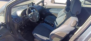 OPEL CORSA NEOPATENTATI
