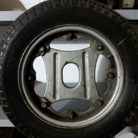 PortaRuota+Ruota Pirelli Lambretta Special