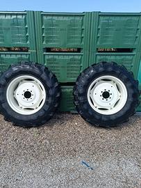 Gomme con flangia per Fiat New Holland 14.9 R 28