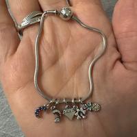 Bracciale Pandora me con charm originali usati