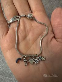 Bracciale Pandora me con charm originali usati