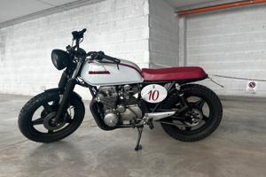 Moto cafe racer honda cb 650 1981