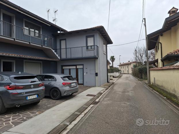 CASA IN LINEA A POZZUOLO DEL FRIULI - Rif. R-3300