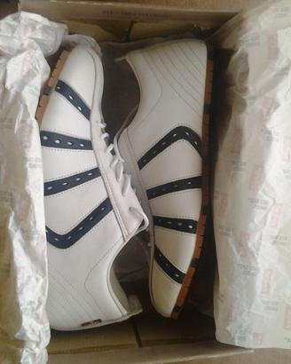 Sneakers Levi's misura 42 uomo bianche nuove