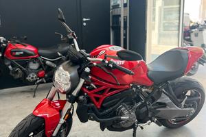 Ducati Monster 821