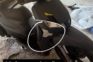 Peugeot tweet 125 GT targato polacco