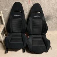 Interni 595 Abarth competizione sabelt