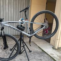 Mountain Bike Kross - Shimano Alivio