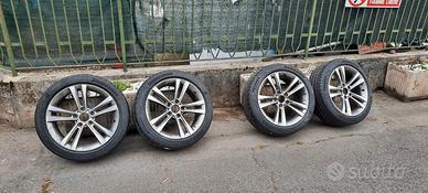 Gomme e cerchi 225 45 18
