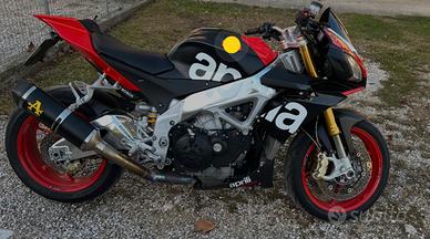 Aprilia tuono v4 aprc