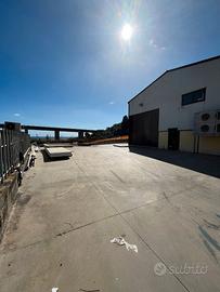 Capannone industriale artigianale commerciale