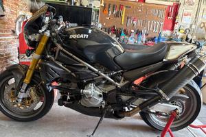 Ducati Monster S4