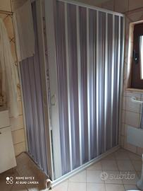 box doccia soffietto completamente apribile