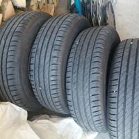 Pneumatici 185 65 R14 con cerchioni in ferro