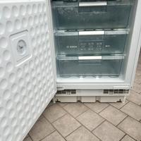 Congelatore sottotavolo incasso Bosch