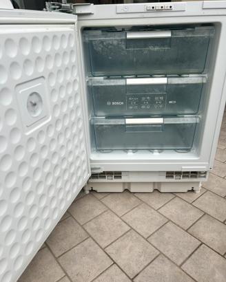Congelatore sottotavolo incasso Bosch