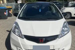 Honda Jazz 1.3 hybrid Elegance CVT