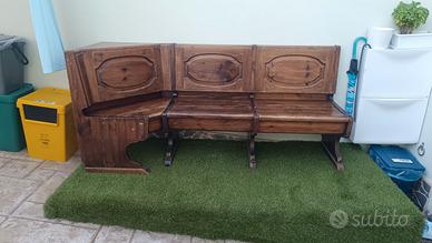 Panca angolare in legno 