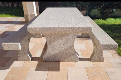 tavolo e panche in granito