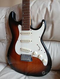 Greg Bennett Samick MB1 Stratocaster con Grover