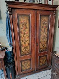 Armadio in Stile Ante Dipinte