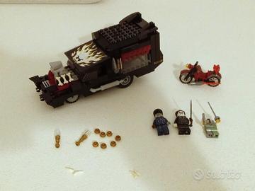 LEGO Monster Fighters
9464 auto del vampiro 