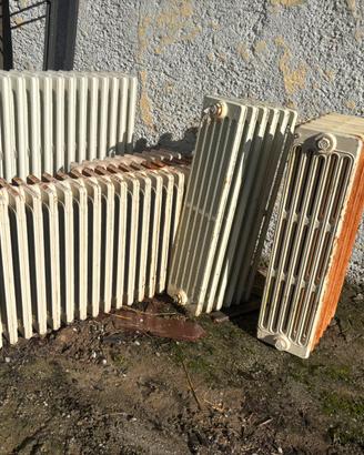 termosifoni usati di ghisa