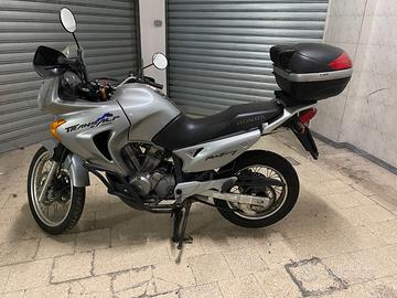 Honda Transalp 650 – 13.300 km – Unico proprietari