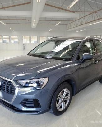 AUDI Q3 35 TDI S TRONIC BUSINESS SUV