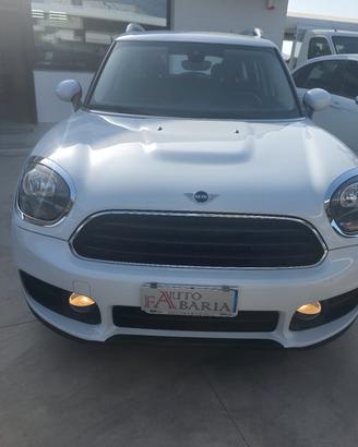 Mini Cooper D Countryman 2.0 Business Automatica
