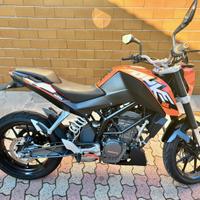 KTM Duke 125 ( 2011)