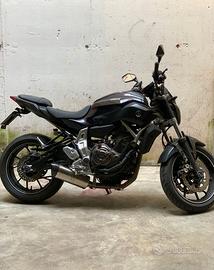 YAMAHA MT 07