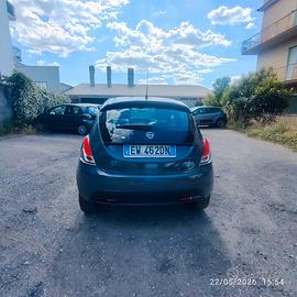 Lancia Ypsilon 1.2 69 CV 5 porte Gold euro 6