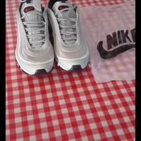 scarpe Nike silver 43 nuove con cartellino.