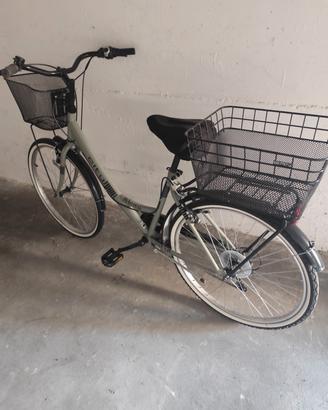 bicicletta ragazza/donna