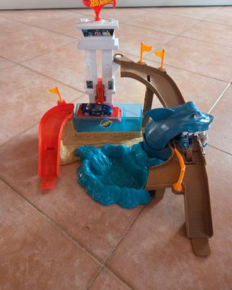 Hot Wheels City Squalo Spiaggi