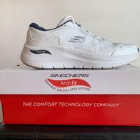 Skechers Arch fit