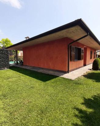 Villa di 255 m² con 4 locali e box auto doppio a C