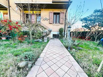Villa a schiera Scandiano [Cod. rif V299VRG]