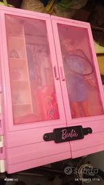 armadio di Barbie e Barbie travel 