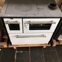 Stufa cucina a legna