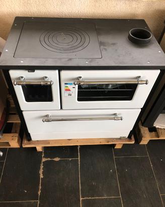 Stufa cucina a legna