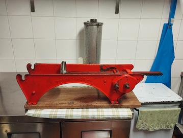 attrezzi per salami